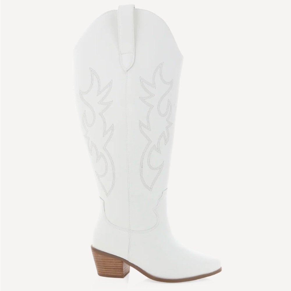 Billini Urson Extended Curve Heeled Western Boot